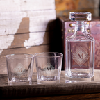 Custom Decanters & Personalized Whiskey Decanter Sets